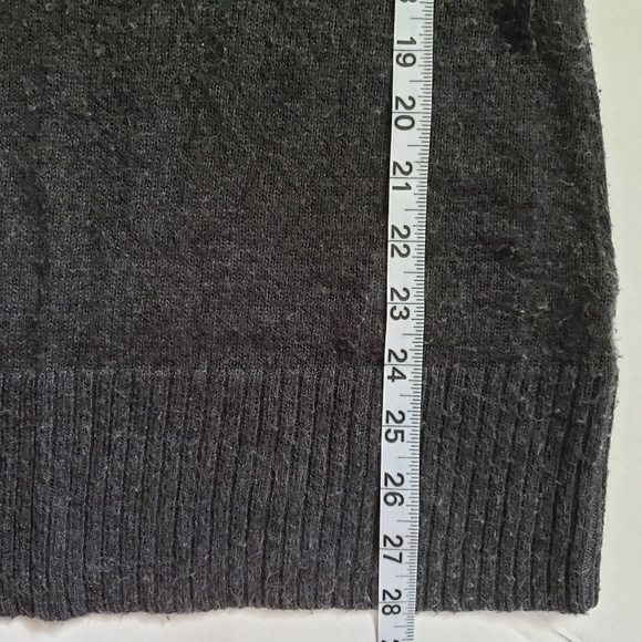 Old Navy Maternity hooded knit Sweater - Picture 6 of 7